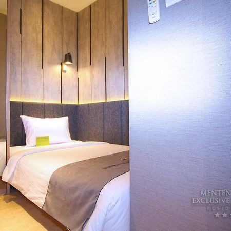 Menteng Park Exclusive Emerald Jakarta Exterior photo