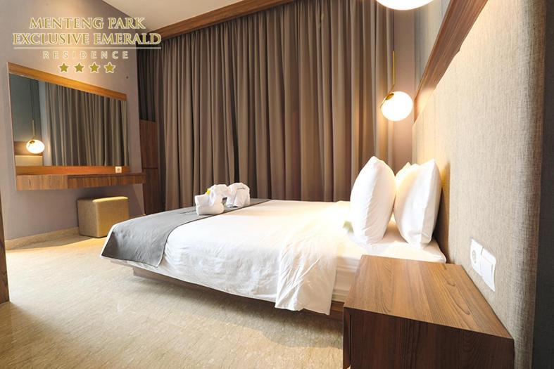 Menteng Park Exclusive Emerald Jakarta Exterior photo