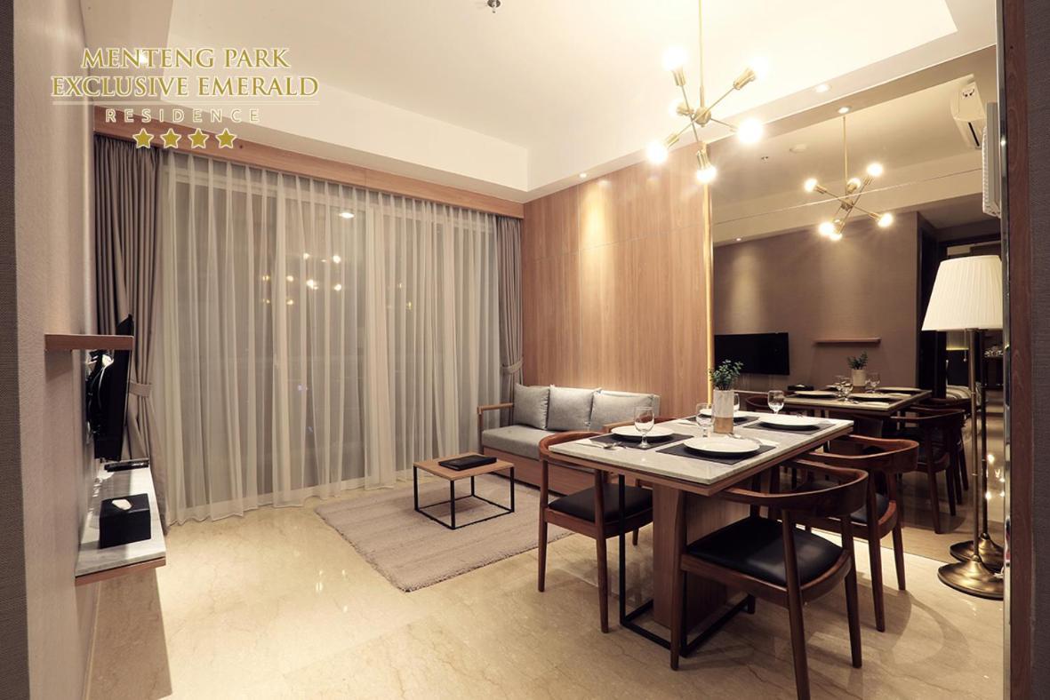 Menteng Park Exclusive Emerald Jakarta Exterior photo