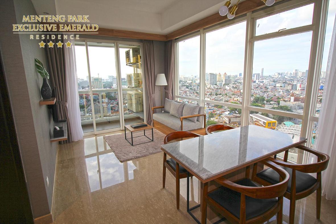 Menteng Park Exclusive Emerald Jakarta Exterior photo