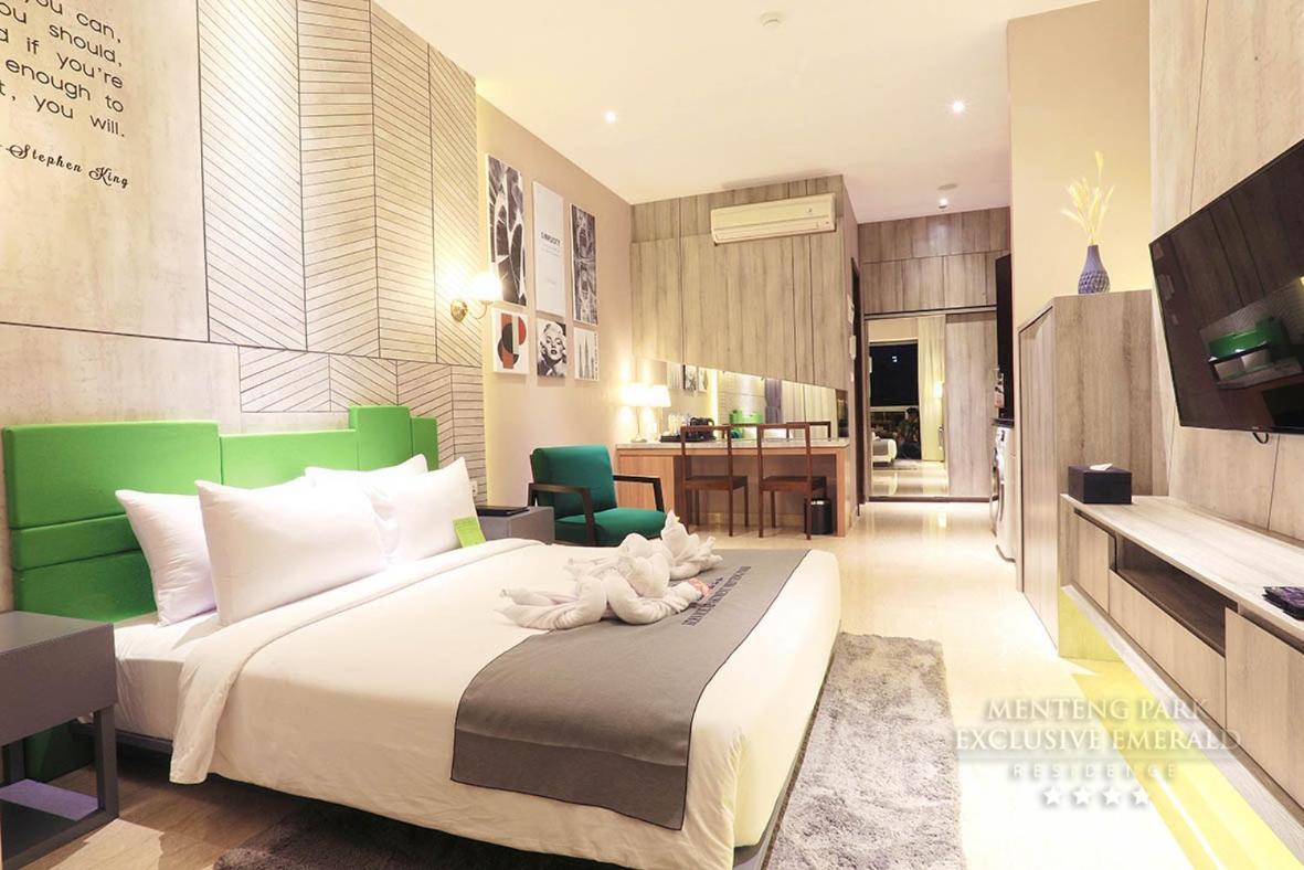 Menteng Park Exclusive Emerald Jakarta Exterior photo