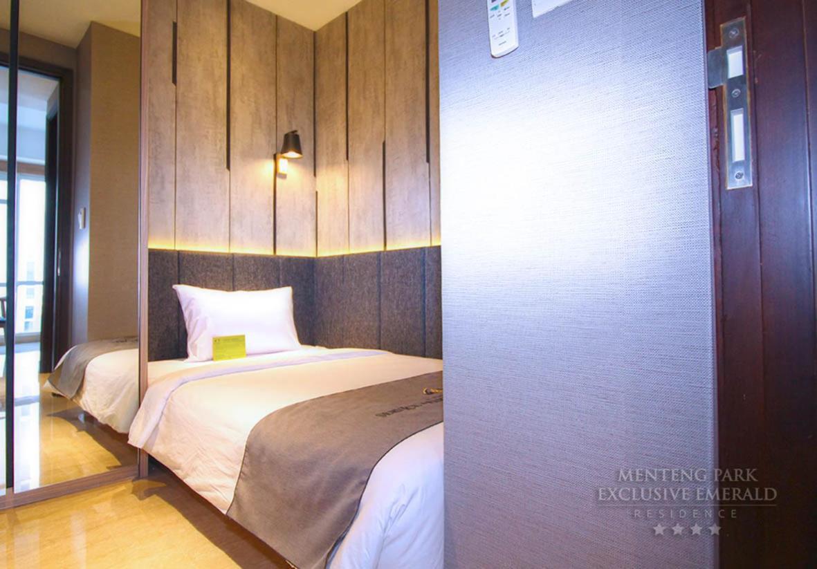 Menteng Park Exclusive Emerald Jakarta Exterior photo